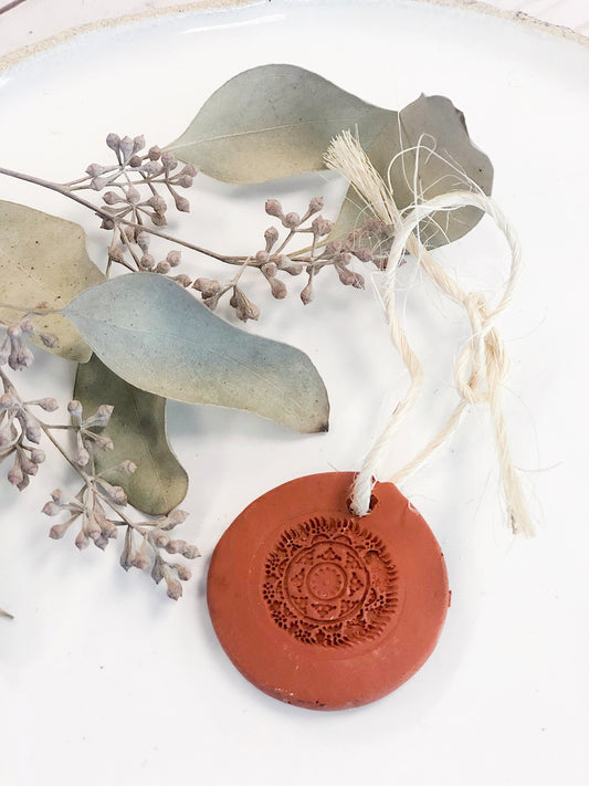 Artisan Terra Cotta Essential Oil Diffuser - Handcrafted Aromatherapy Sanctuary